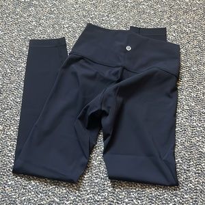 Like New LULULEMON FULL LENGTH Luxtureme Wunder Under HIGH WAISTED LEGGINGS